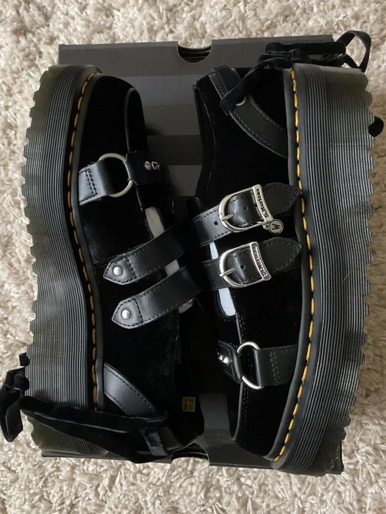 💐NWT💐 Dr Martens LIMITED EDITION RAMSEY WEDNESDAY PLATFORM CREEPERS - size 8 - Picture 12 of 14